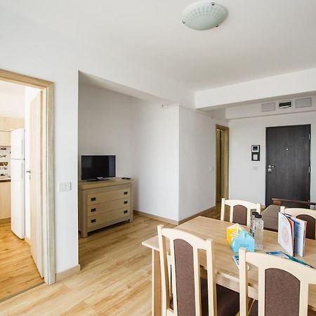 Sunny View 2 Bedroom Central Apartment Oradea Extérieur photo